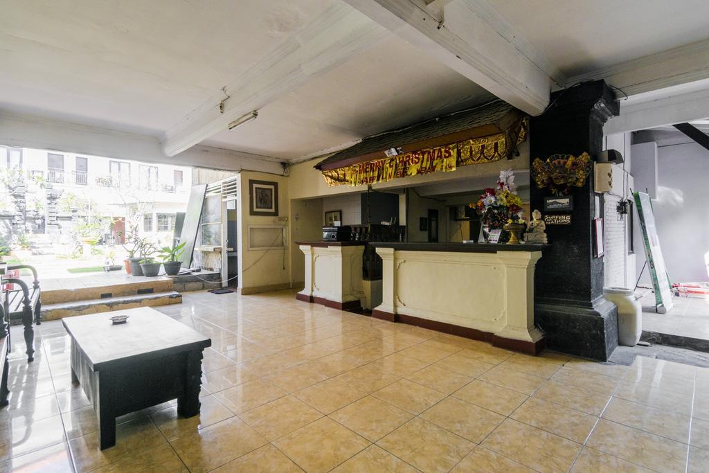 Reddoorz @ Poppies Lane 1 Hotel Kuta  Exterior photo